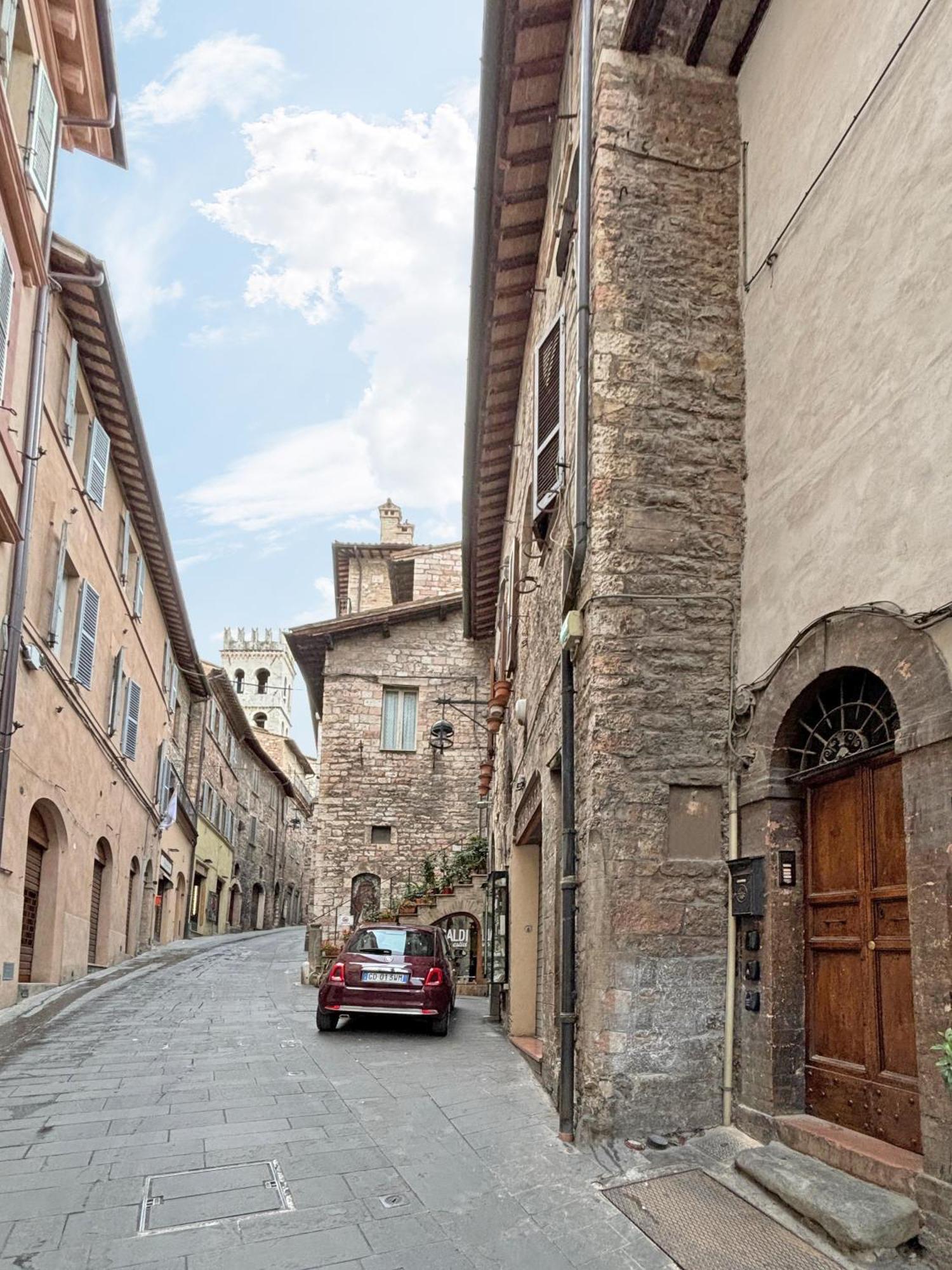 La Loggia Di Portica Residenza Storica Nel Centro Di Assisi Apartment Ngoại thất bức ảnh